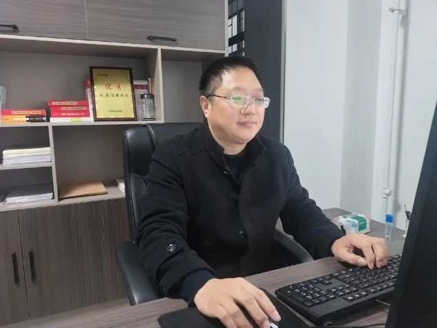 王國明律師：法律征途上的無畏行者 