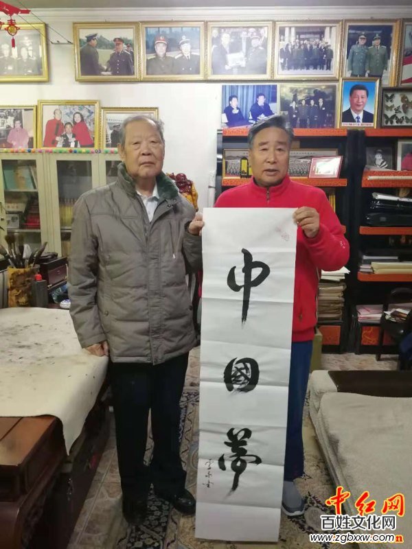 著名軍旅詩(shī)人殷德江詩(shī)歌創(chuàng)作60年作品研討會(huì)在京召開(kāi)——德性光耀大地昭齊魯子弟文品，江河情激浪花揚(yáng)軍旅老兵詩(shī)才（組圖）