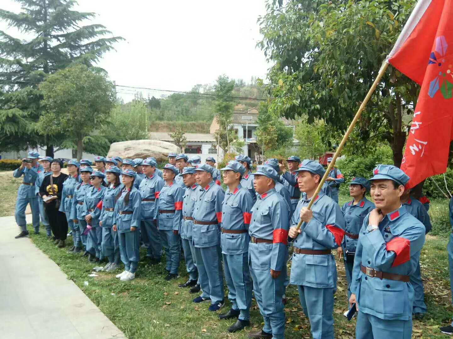 傳承紅色基因 攜手砥礪前行——盧靈洛豫陜兩省三縣（市）作家紅色之旅采風(fēng)走進(jìn)朱陽