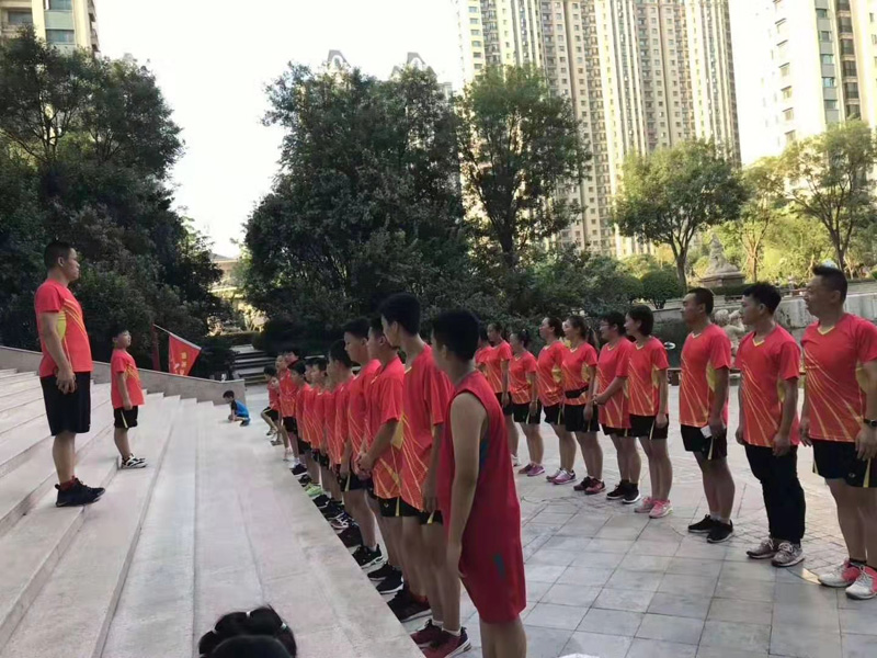 安陽陽光少年隊舉行暑假結(jié)業(yè)典禮