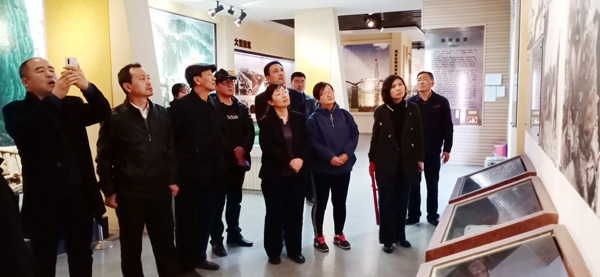 安陽(yáng)民建第九支部組織開(kāi)展“不忘合作初心，繼續(xù)攜手前進(jìn)”主題教育實(shí)踐活動(dòng)