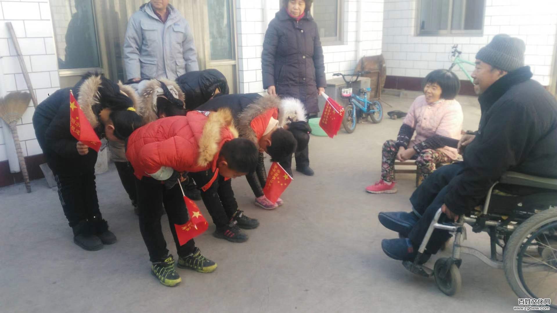 公益獻(xiàn)愛(ài)心 真情暖人心——安陽(yáng)水冶天池道德公益學(xué)堂典型事跡