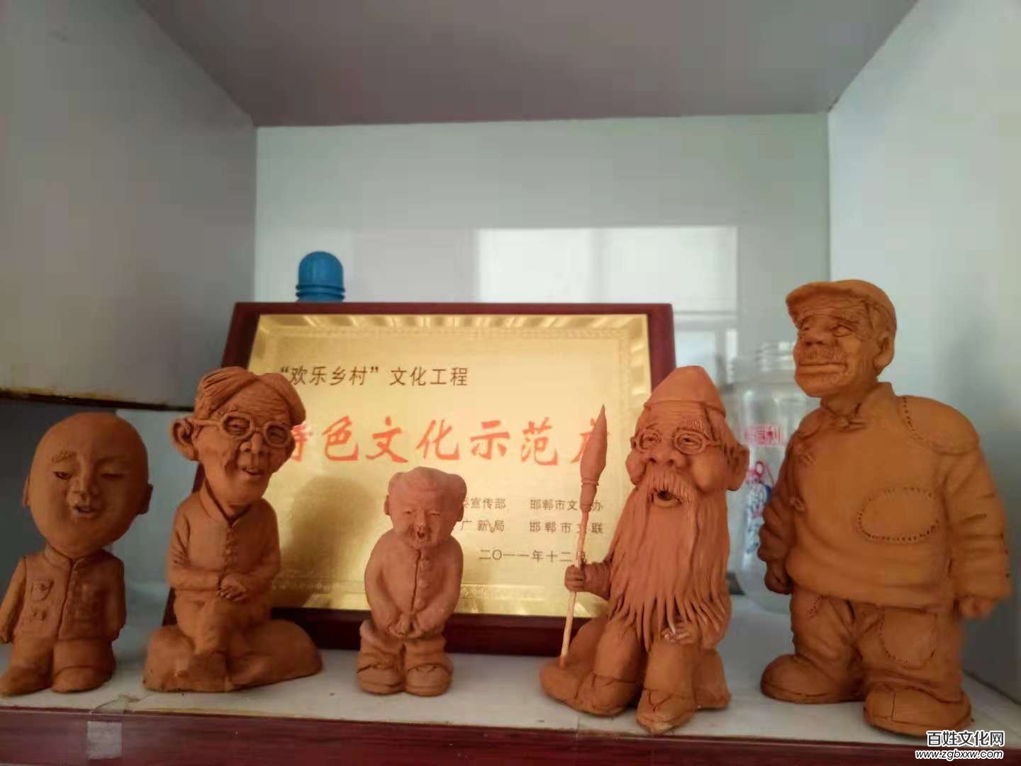 妙筆繪丹青 巧手塑經(jīng)典——訪(fǎng)河北省美術(shù)家協(xié)會(huì)會(huì)員周榮全