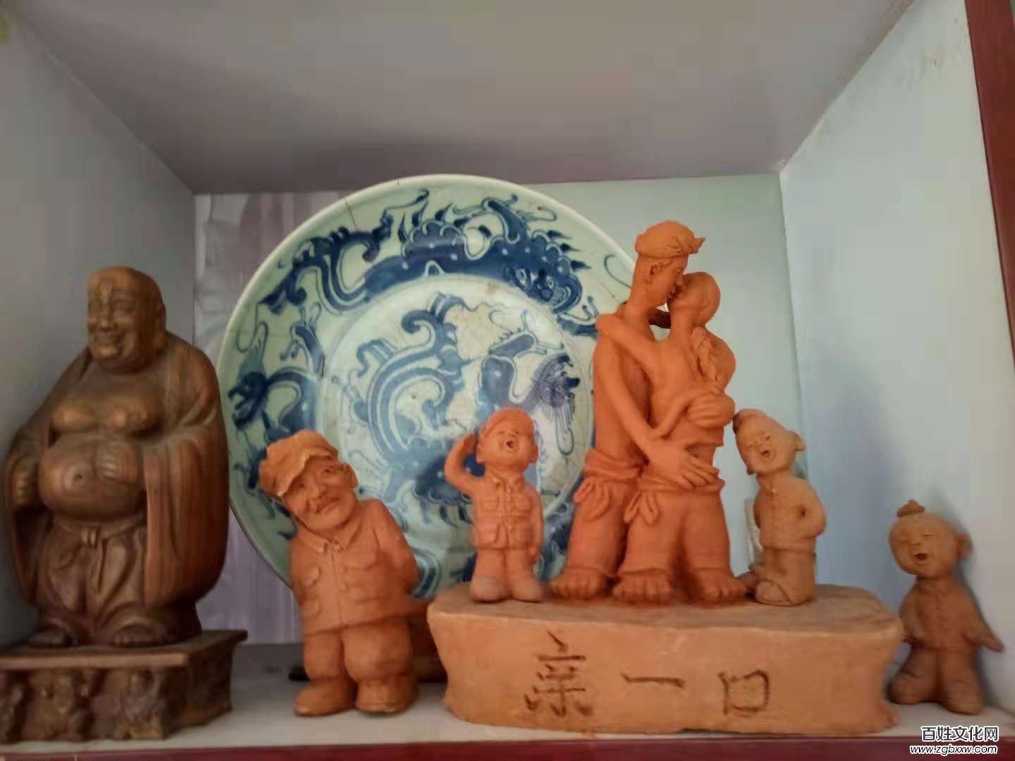 妙筆繪丹青 巧手塑經(jīng)典——訪(fǎng)河北省美術(shù)家協(xié)會(huì)會(huì)員周榮全