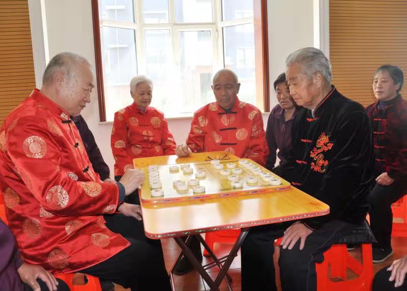 勇立潮頭一面旗幟