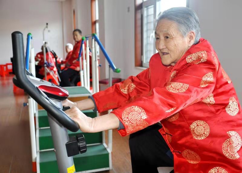 勇立潮頭一面旗幟