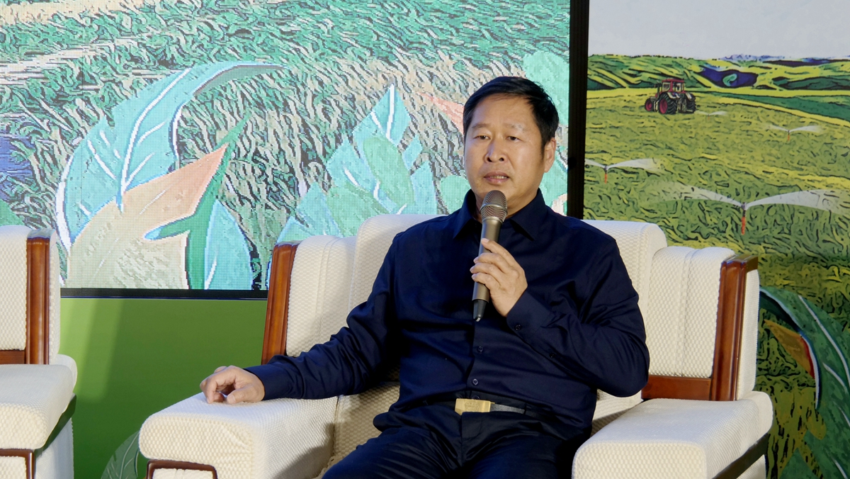 碳氫科技研究院院長高光林出席內(nèi)蒙古2023智慧鏈和鄉(xiāng)村振興論壇