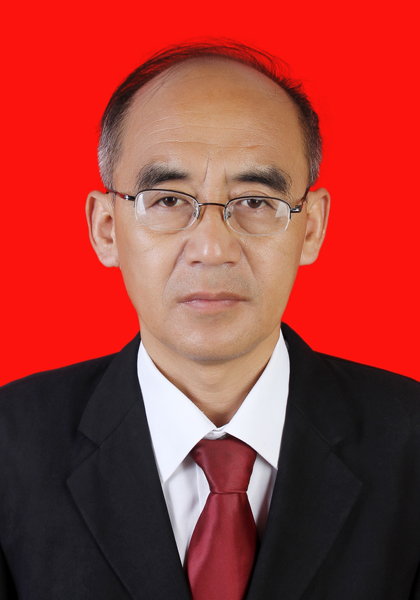 李福云：西散南國(guó)文學(xué)社主編