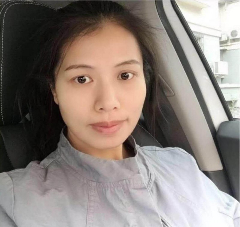 問問：西散南國文學(xué)社詩刊顧問