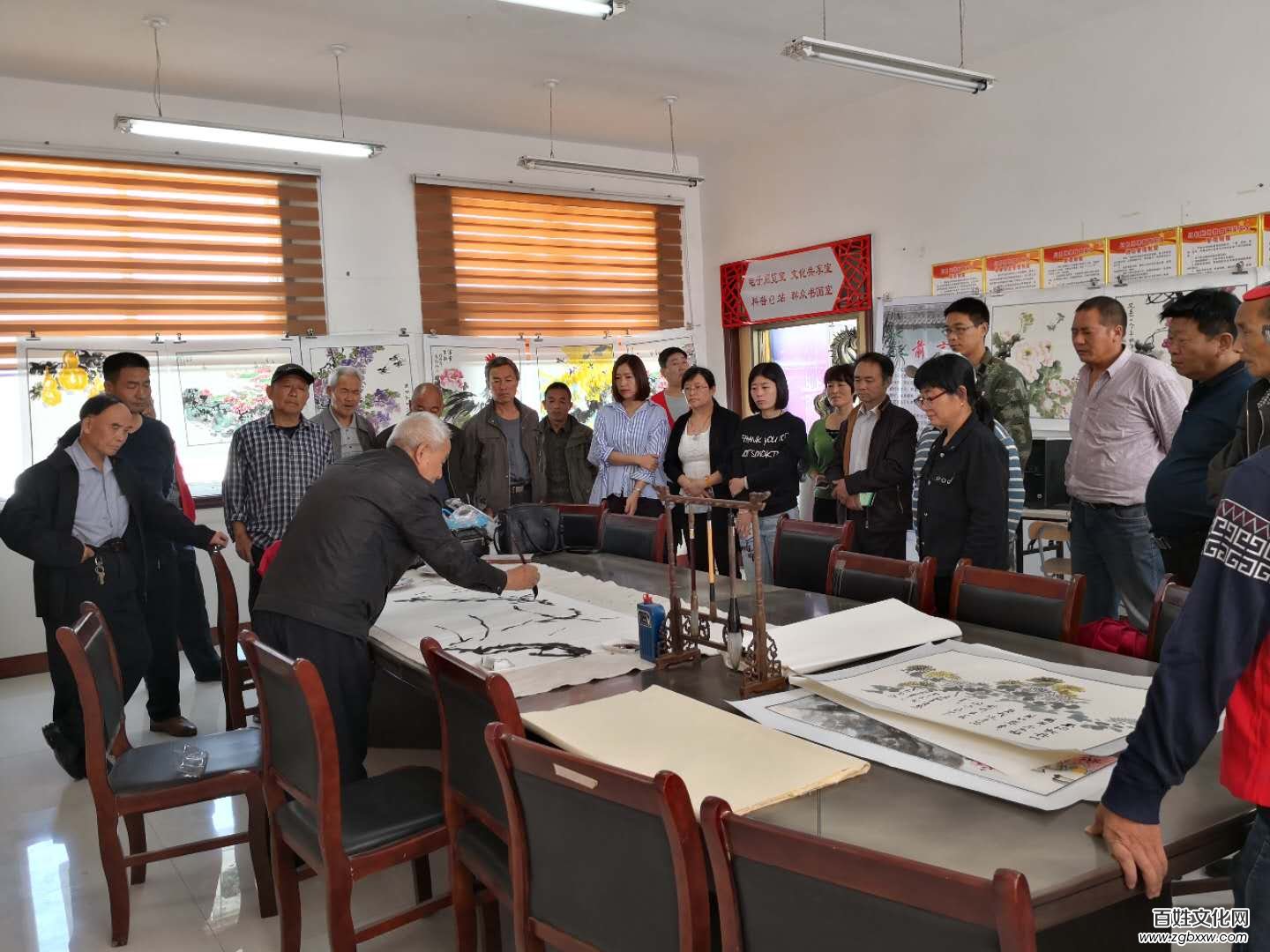 “迎國慶”殷都區(qū)文化館張振河書畫流動展順利舉辦